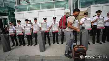Air Canada could begin suspending flights soon as strike deadline nears