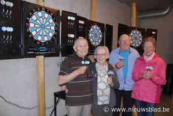 Senioren proeven van bewegingsoefeningen: “Handig, die kunnen we thuis ook doen”