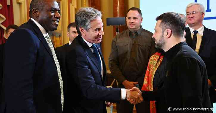 Selenskyj bittet USA um Freigabe reichweitenstarker Waffen