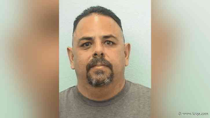 Santa Fe police arrest man accused of burglary and credit card fraud