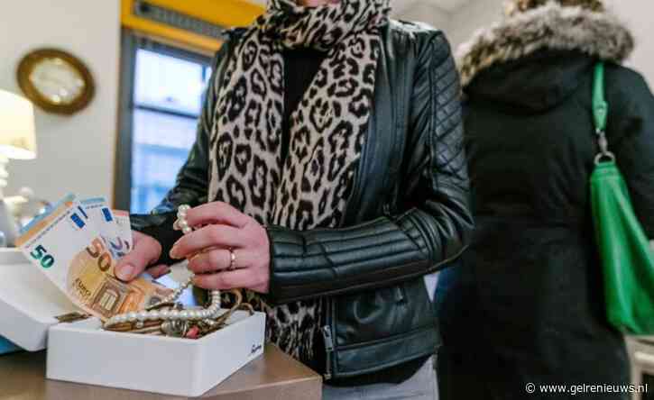 Tientallen nepagenten aangehouden