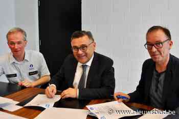 Oud-burgemeester Luc De boeck zegt politiek vaarwel en verhuist naar West-Vlaanderen: “Ik kijk overal met fierheid op terug”