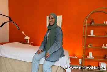 Faten (28) geeft gelaatsverzorgingen en massages in haar eigen gloednieuwe zaak: “Er op natuurlijke wijze goed uitzien”