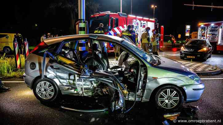 Ongeluk Tilburg: Belgische reed door rood en gebruikte mogelijk drugs