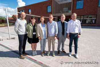 BINNENKIJKEN. “De hoge muren zijn er nog, maar je ziet ze niet meer”: jeugdinstelling neemt nieuwe leefgroepen in gebruik