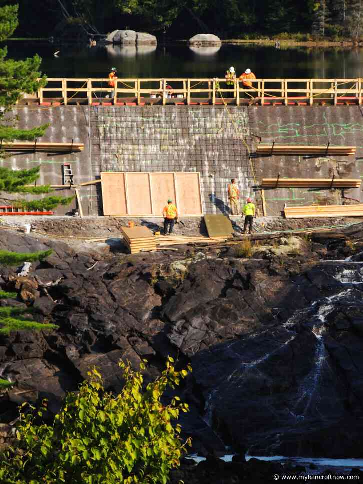 Visual artist living next to High Falls Dam shares photos of repair in progress