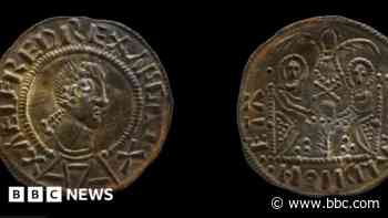 Viking hoard thief jailed for five more years