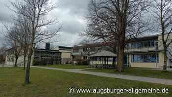 Gemeinde Rott geht Schadstellen an der Westseite der Schule an 