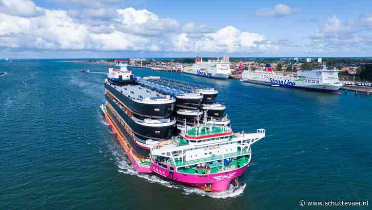 Toren van casco’s aangekomen in Rotterdam