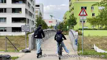 Brücke über die Rasensenke im Glacis Ost in Neu-Ulm ist marode