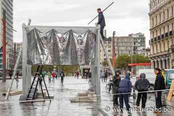 Rondreizend kunstpaviljoen van Muce strijkt neer op Operaplein: “Voorbijgangers informeren over circulaire economie”