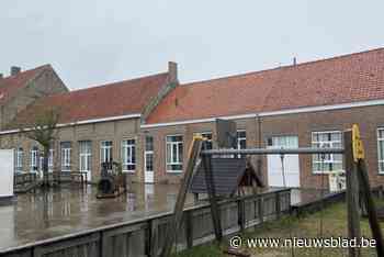 Gemeentebestuur betaalt 380.000 euro voor voormalig wijkschooltje in Vlissegem: “Wilden gebouw uit handen promotoren houden”