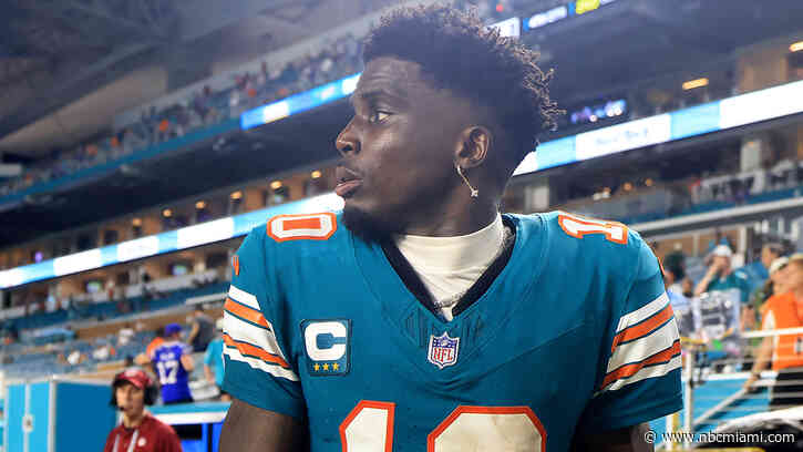 After police encounter, Tyreek Hill has quiet night for Dolphins in loss to Bills