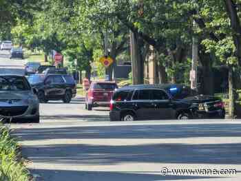 Standoff blocks road near downtown Fort Wayne