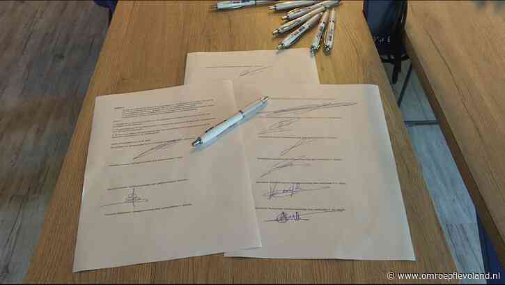 Urk - Eerst over het hoofd gezien, maar nu hoort Urk eindelijk officieel bij het Nedersaksisch taalgebied