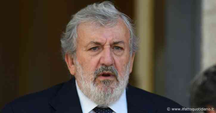 Regione Puglia e l’appalto affidato ai fratelli di Emiliano. La funzionaria: “Colpa mia, ma non lo sapevo”. Fi: “Imbarazzante”