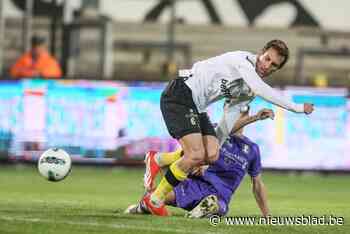 Lokeren-Temse kan voorsprong tot twee keer toe niet vasthouden, maar pakt wel eerste puntje van het seizoen: “We houden hier een goed gevoel aan over”
