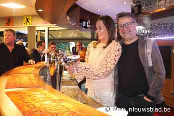 Danielle (54) is de nieuwe uitbaatster van Waarschootse sportcafetaria: “Mijn hart klopt voor café houden”