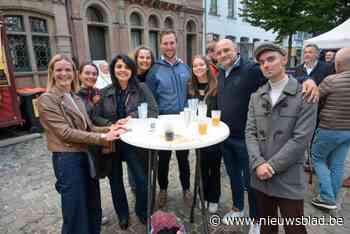Buurbewoners en lokale handelaars versterken band tijdens ‘Verbindingsfeest Het Eilandje’