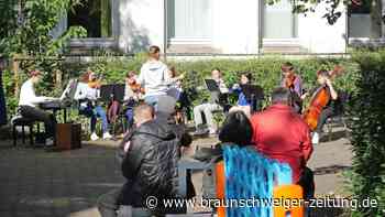 Warum Braunschweiger Schüler und Wohnungslose gemeinsam feiern