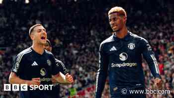 Ten Hag backs 'ketchup bottle' Rashford after goal