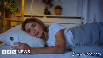 Dangers for FOMO mortgage hunters as rates fall