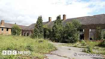 Derelict RAF officers' mess to be demolished