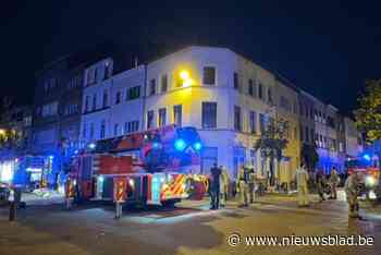 Uitslaande zolderbrand in Antwerpen-Noord snel geblust, geen gewonden