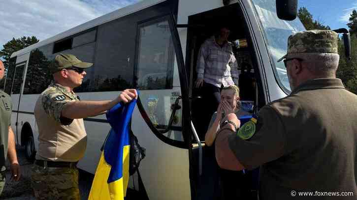 49 Ukrainian prisoners of war returned to Kyiv in swap with Russia
