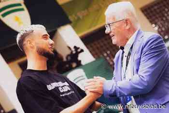 Zeno Debast ziet RSCA Futsal Sporting Lissabon kloppen