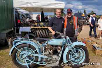 Ruilbeurs is mekka voor negenhonderd liefhebbers oldtimer motoren: “Minerva uit 1904 staat hier mooi te blinken”
