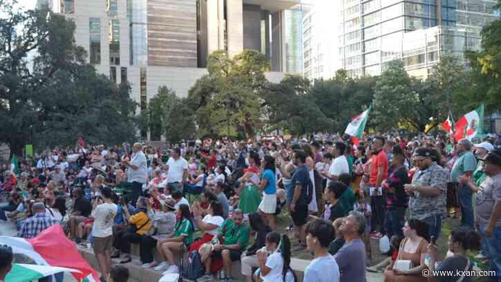 Mexican Independence Day celebrated in Downtown Austin Sunday