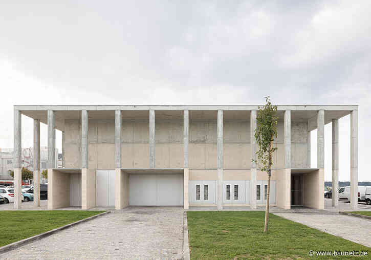 Kassettendecke in Caminha - Markthalle von Loftspace und Tiago Sousa