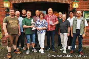 Schützen Preußisch  Ströhen holen Dorfpokal