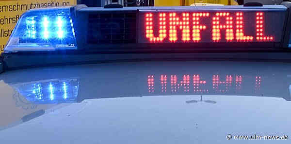 Mit Kieslaster umgekippt - Fahrer wird schwerverletzt