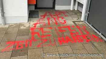 Linke Aktivisten beschmieren Gehsteige vor Wohnungen von AfD-Mitgliedern
