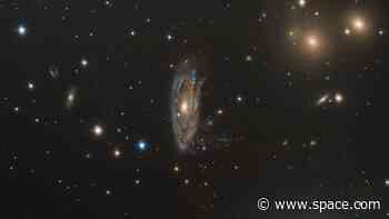 Gas and stars 'stolen' from galaxy in striking European Southern Observatory photo and video