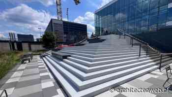 Renovatie trappen ASML kantoor