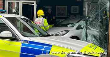 Gallery to reopen months after crash destroyed shop front