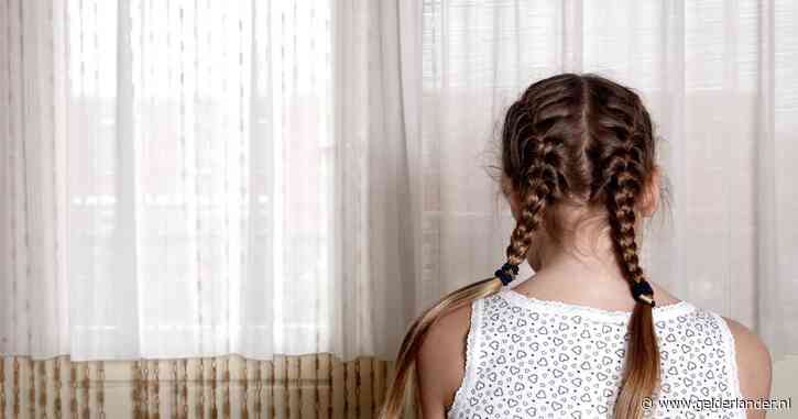 Taxichauffeur veroordeeld voor verkrachting verstandelijk beperkt meisje: ‘Ze wilde niet, maar hij ging gewoon door’