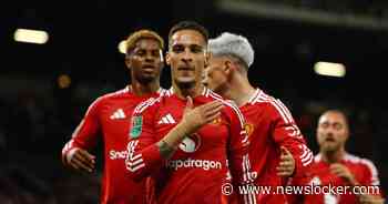 Manchester United beleeft zorgeloze avond met zevenklapper, Antony maakt eerste goal van seizoen