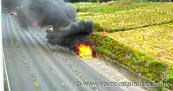 All traffic stopped on M25 due to HUGE van fire causing traffic chaos