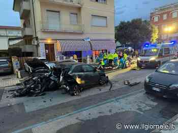 Paura a Lido di Camaiore, auto fuori controllo investe i pedoni: 2 morti e 6 feriti