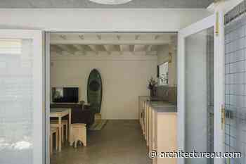 Sunshine Beach Townhouse by Zuzana and Nicholas