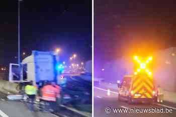 Vrachtwagen crasht ter hoogte van afrit Aalter op E40: geen gewonden