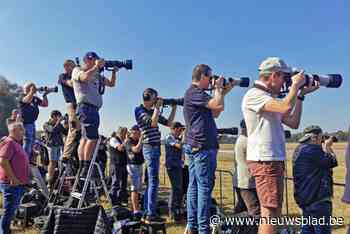 5.000 spotters en buren zakken af naar Kleine-Brogel: “Thuis heb ik al duizenden foto’s”