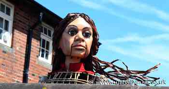 Hull to welcome Little Amal this weekend at Pearson Park family event