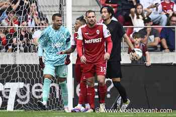 Mag Vincent Janssen ook de volgende strafschop nemen bij Antwerp? Coach Jonas De Roeck antwoordt duidelijk