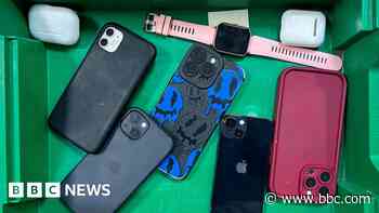 School calls time on pupils' smart devices