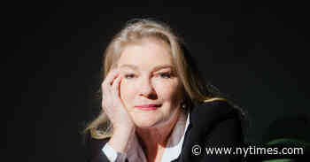 Kate Mulgrew Walks the Creative and Emotional Plank in ‘The Beacon’